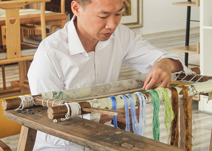 95后绣花郎：助力非遗文化“活”在当下